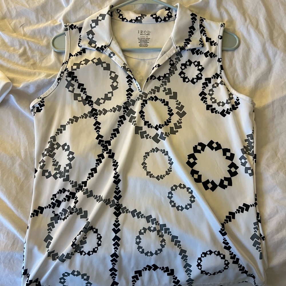 Izod Women's Black and Gray Geometric Blouse